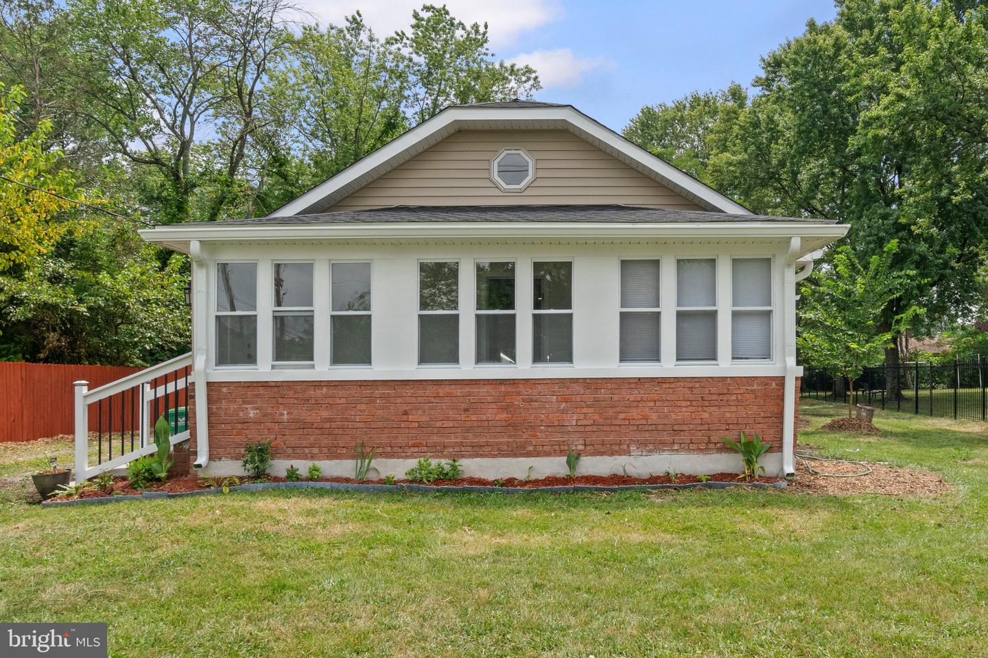 5517 Walker Mill Rd Property Photo 2