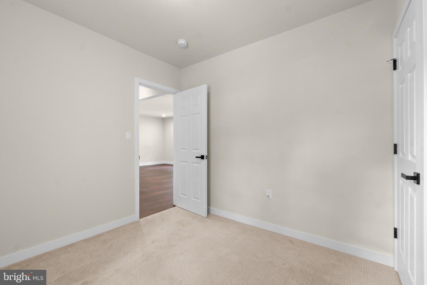 5517 Walker Mill Rd Property Photo 11