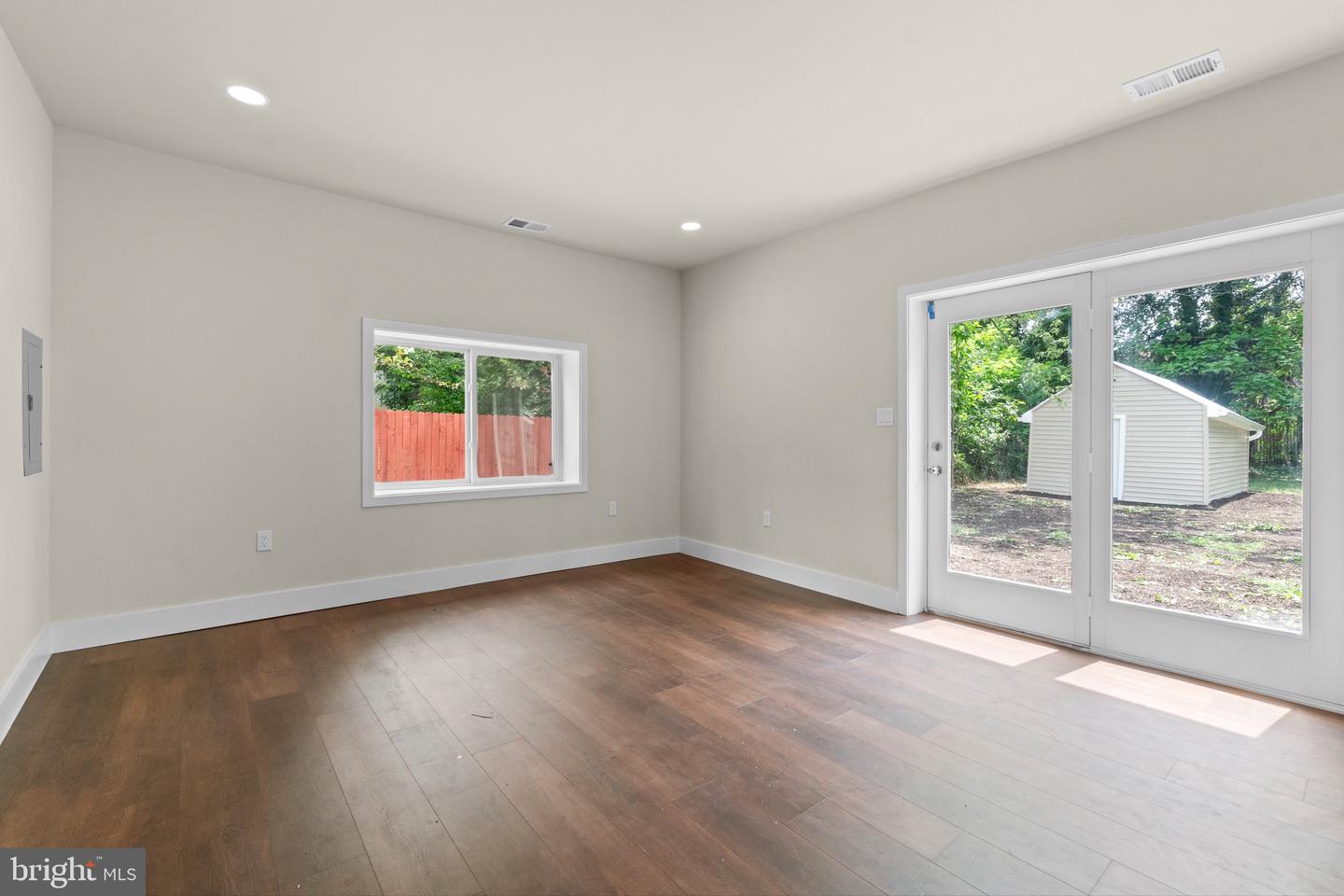 5517 Walker Mill Rd Property Photo 16