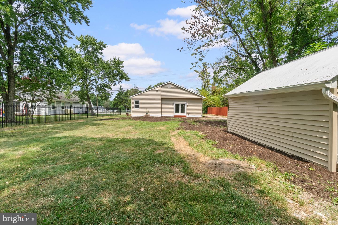 5517 Walker Mill Rd Property Photo 19