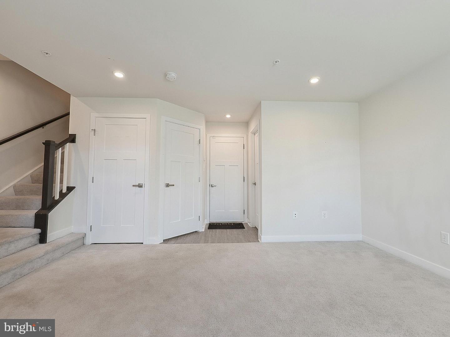 14707 Earl Mitchell Ave Property Photo 4