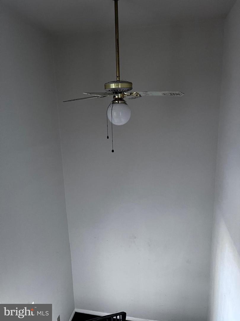 5129 Hil Mar Dr Property Photo 25