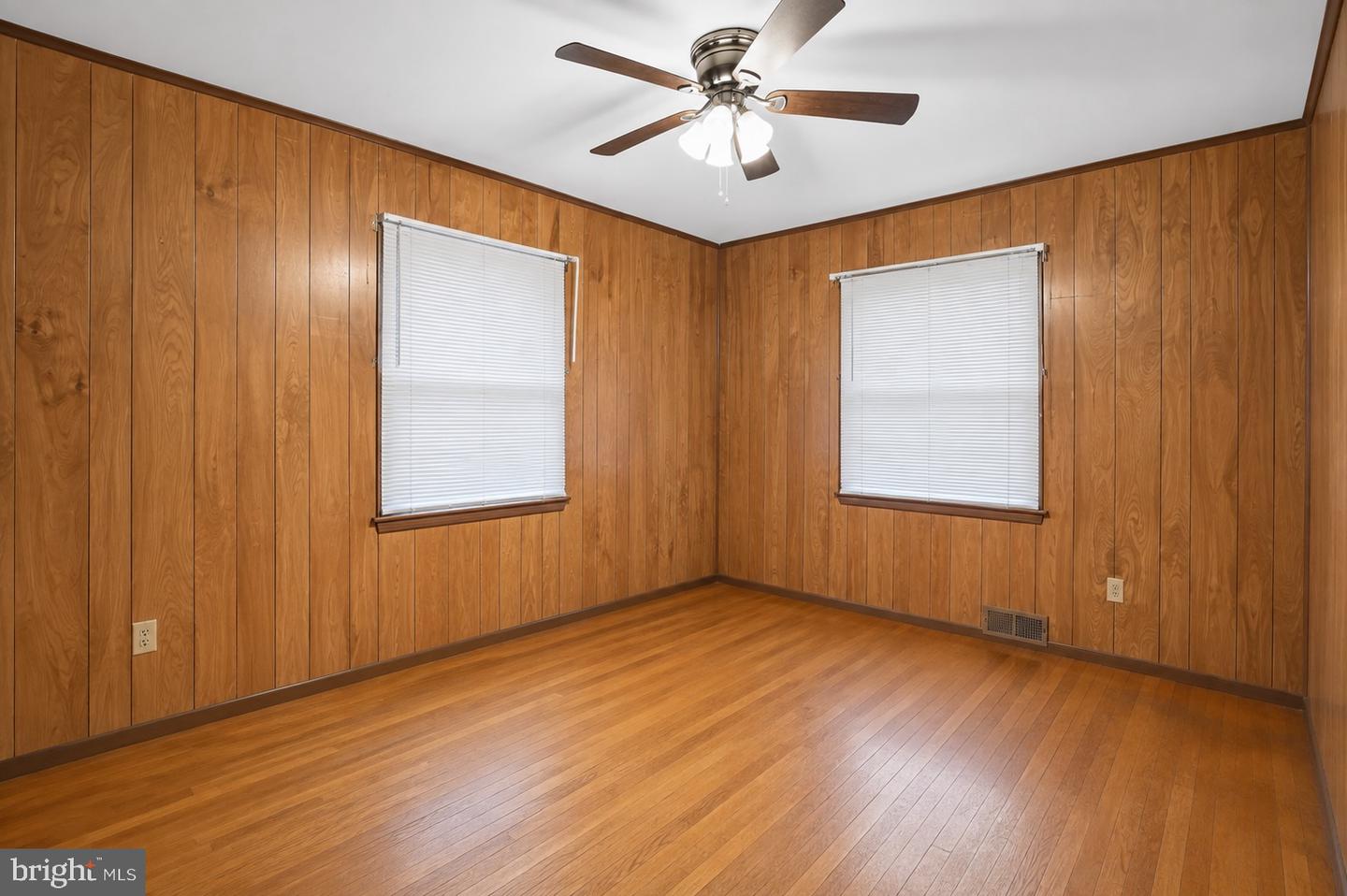 7314 Lois Ln Property Photo 14