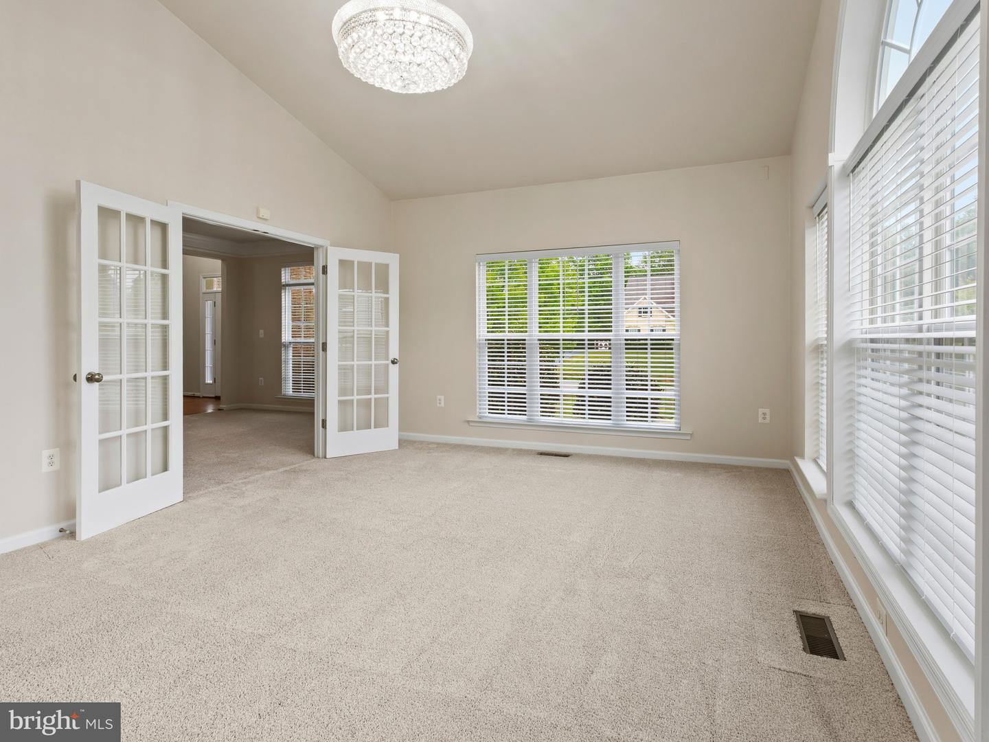 13203 Arya Dr Property Photo 16