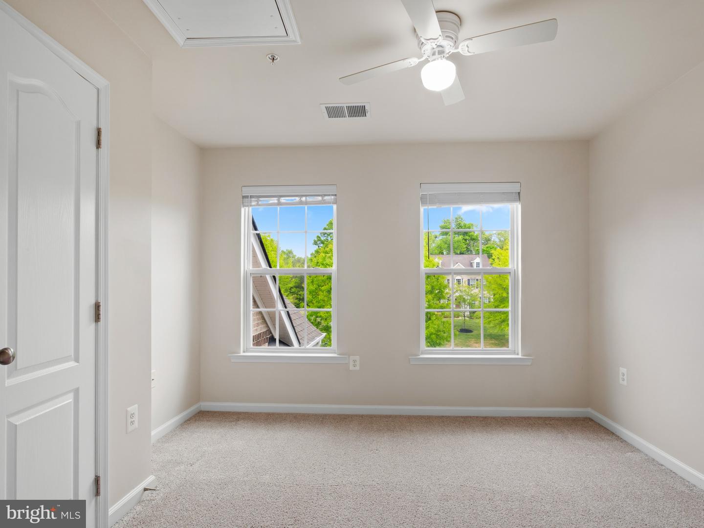 13203 Arya Dr Property Photo 27