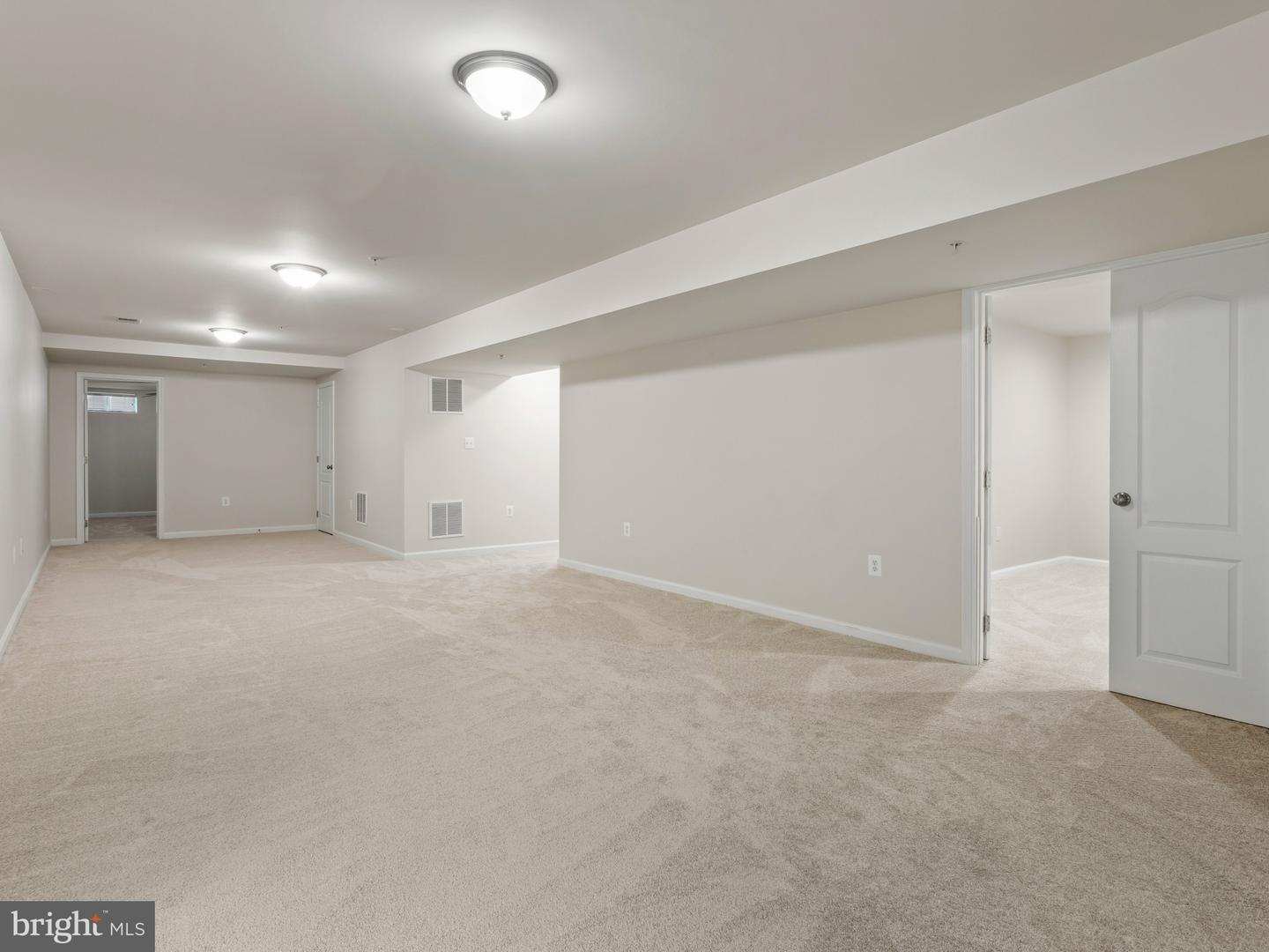 13203 Arya Dr Property Photo 34