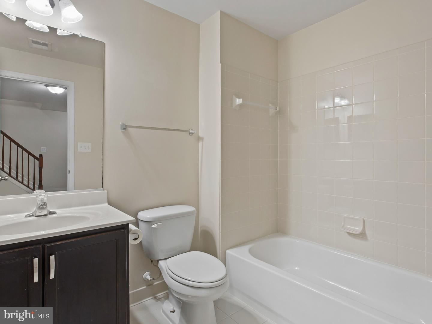 13203 Arya Dr Property Photo 35