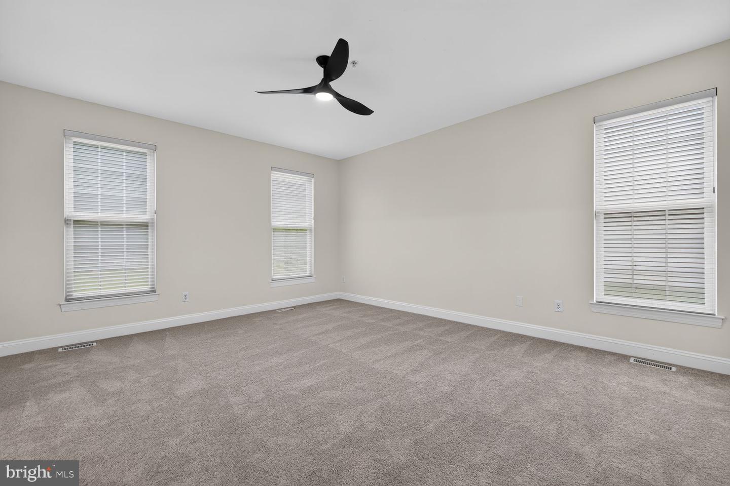7816 Aylesford Ln Property Photo 23
