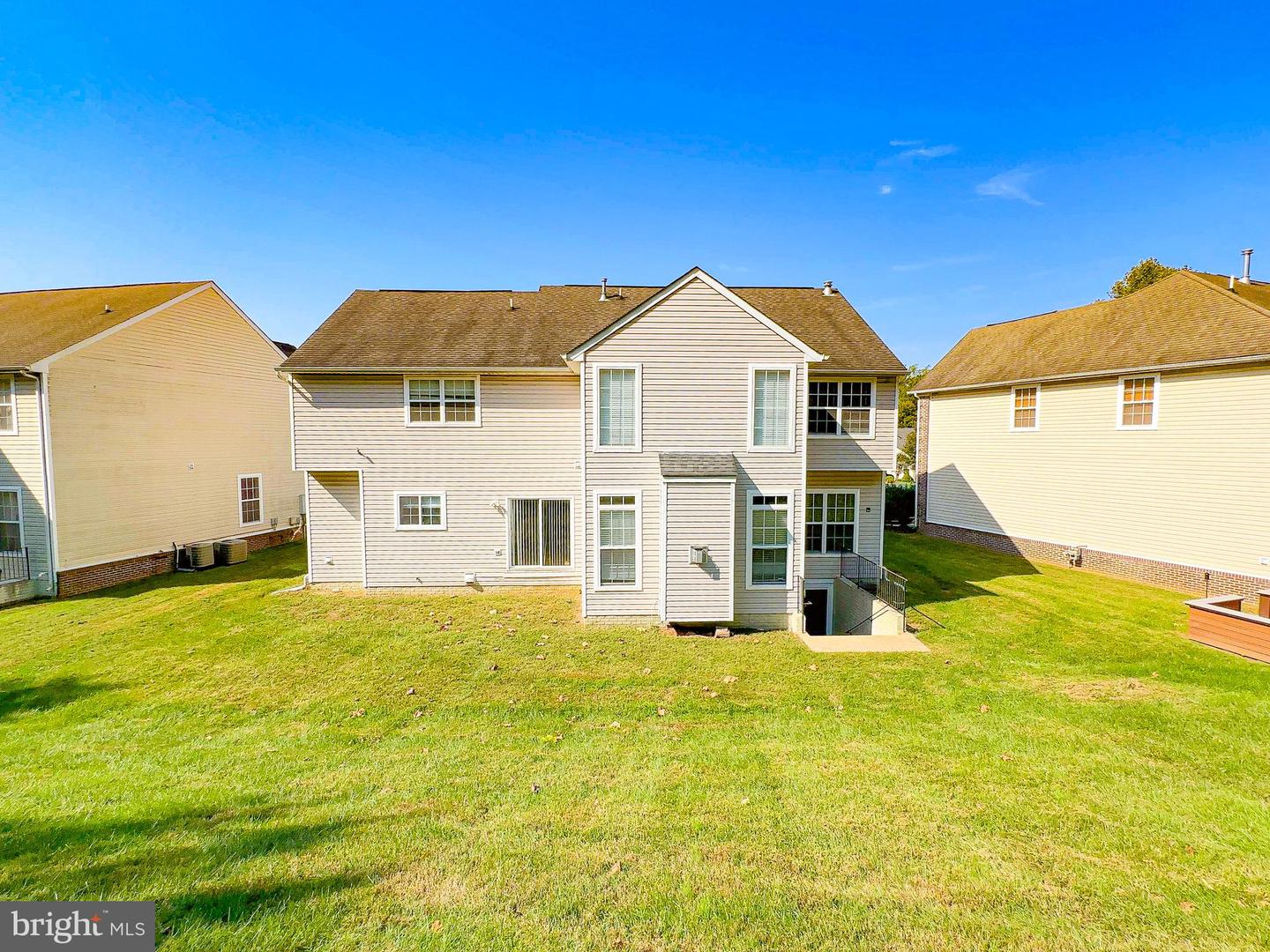 2510 Nicol Cir Property Photo 4