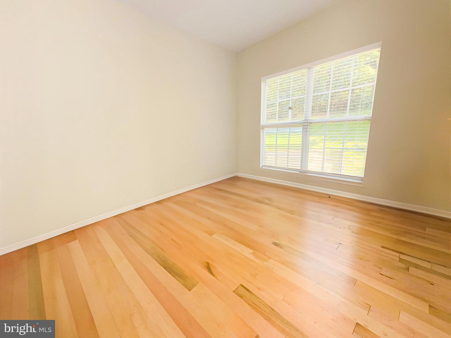 2510 Nicol Cir Property Photo 10