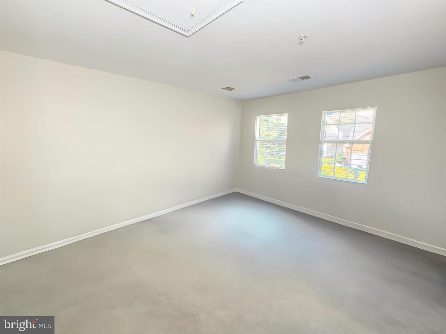2510 Nicol Cir Property Photo 17