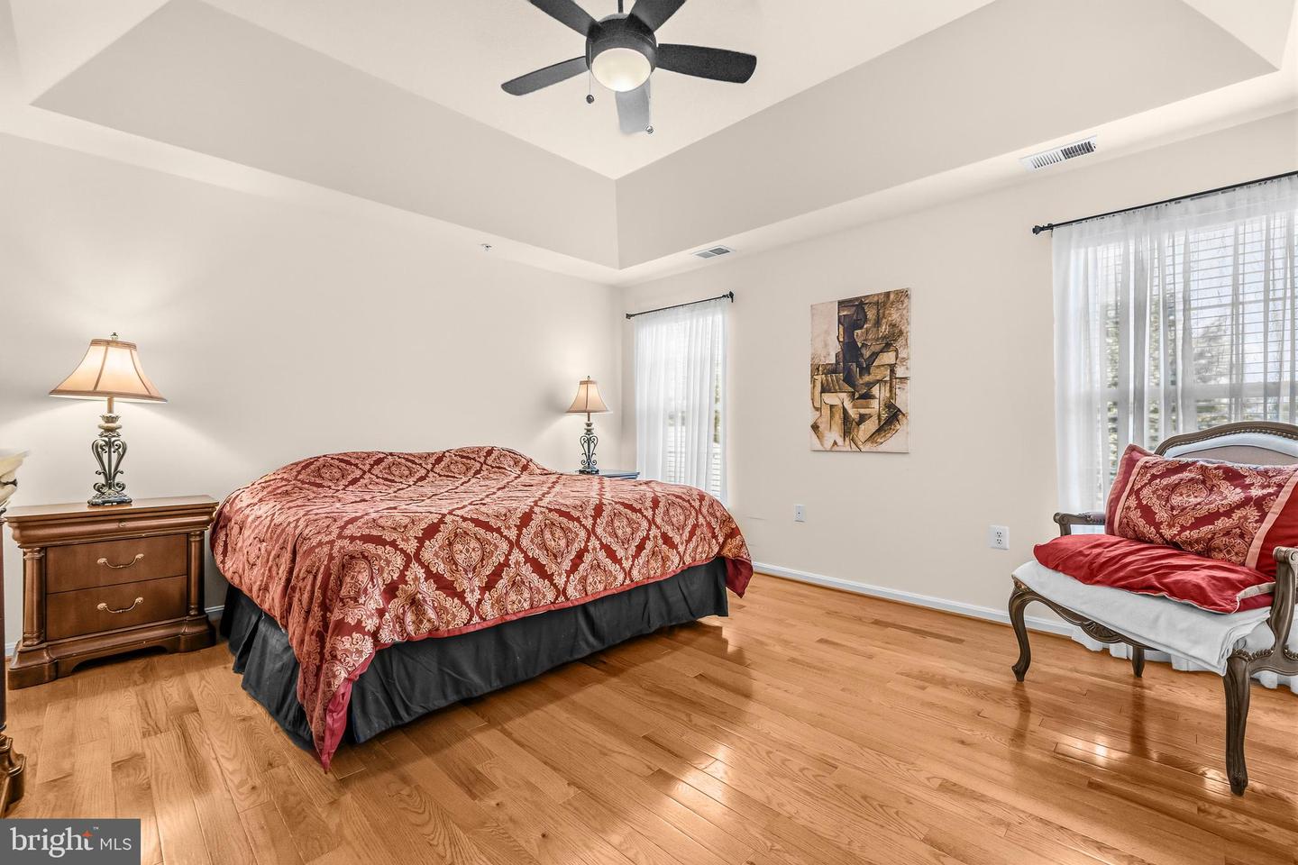 9706 Traver St Property Photo 18
