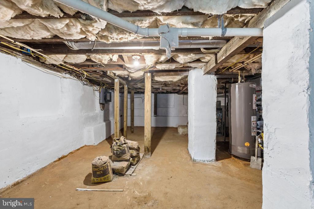 5807 Dade St Property Photo 34