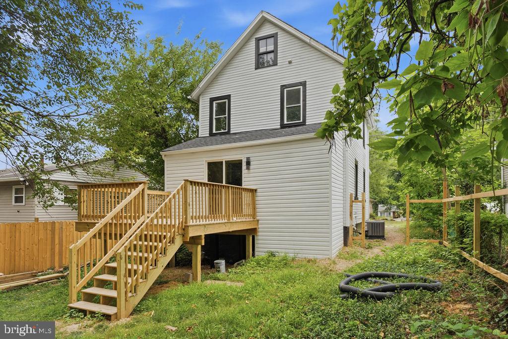 5807 Dade St Property Photo 39