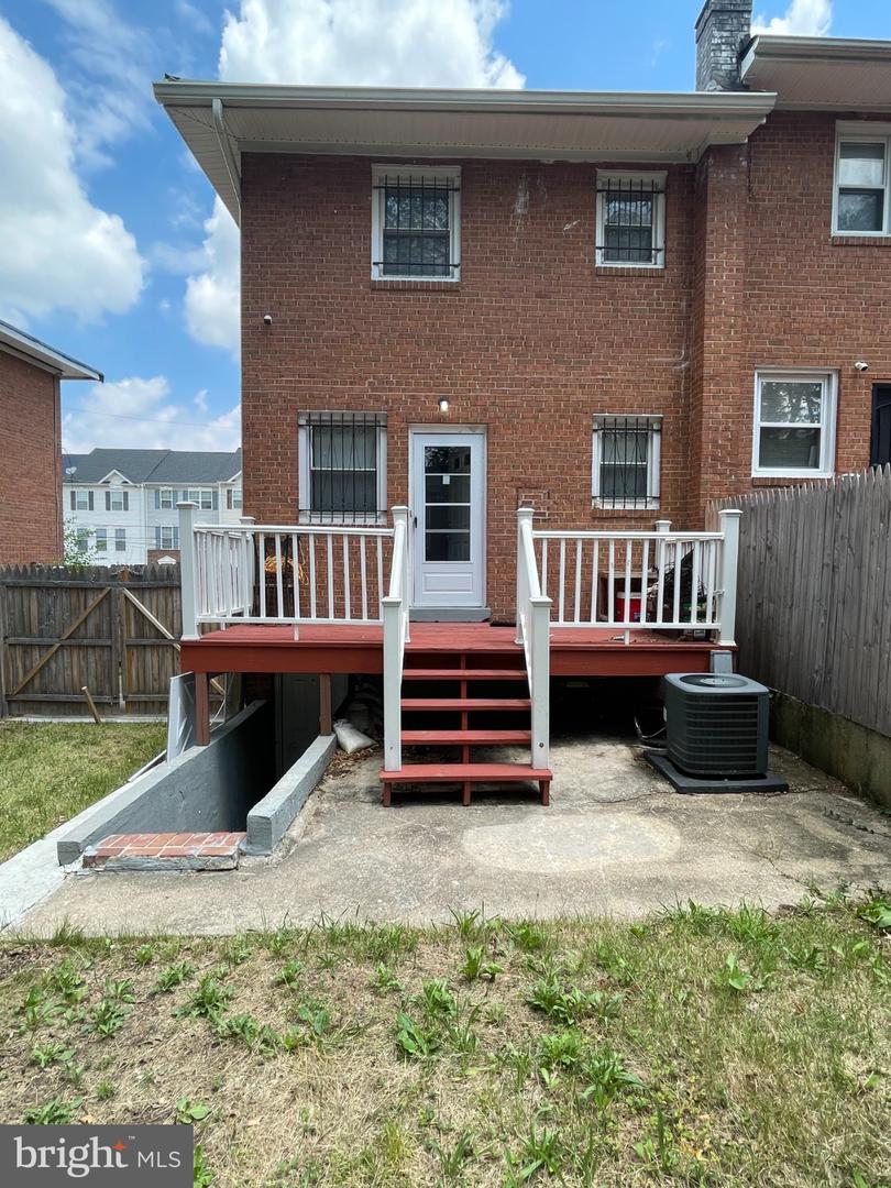 821 Maury Ave Property Photo 3