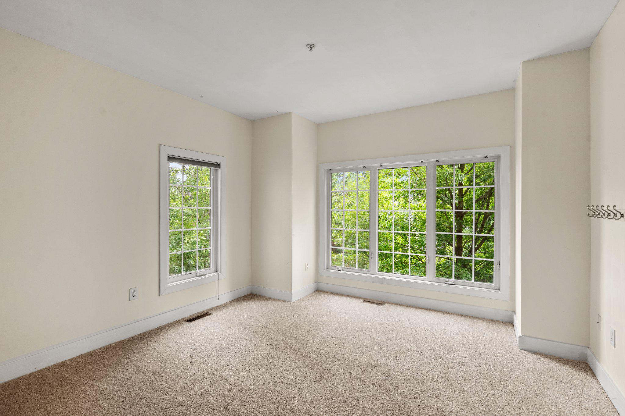 9625 Milestone Way Property Photo 22