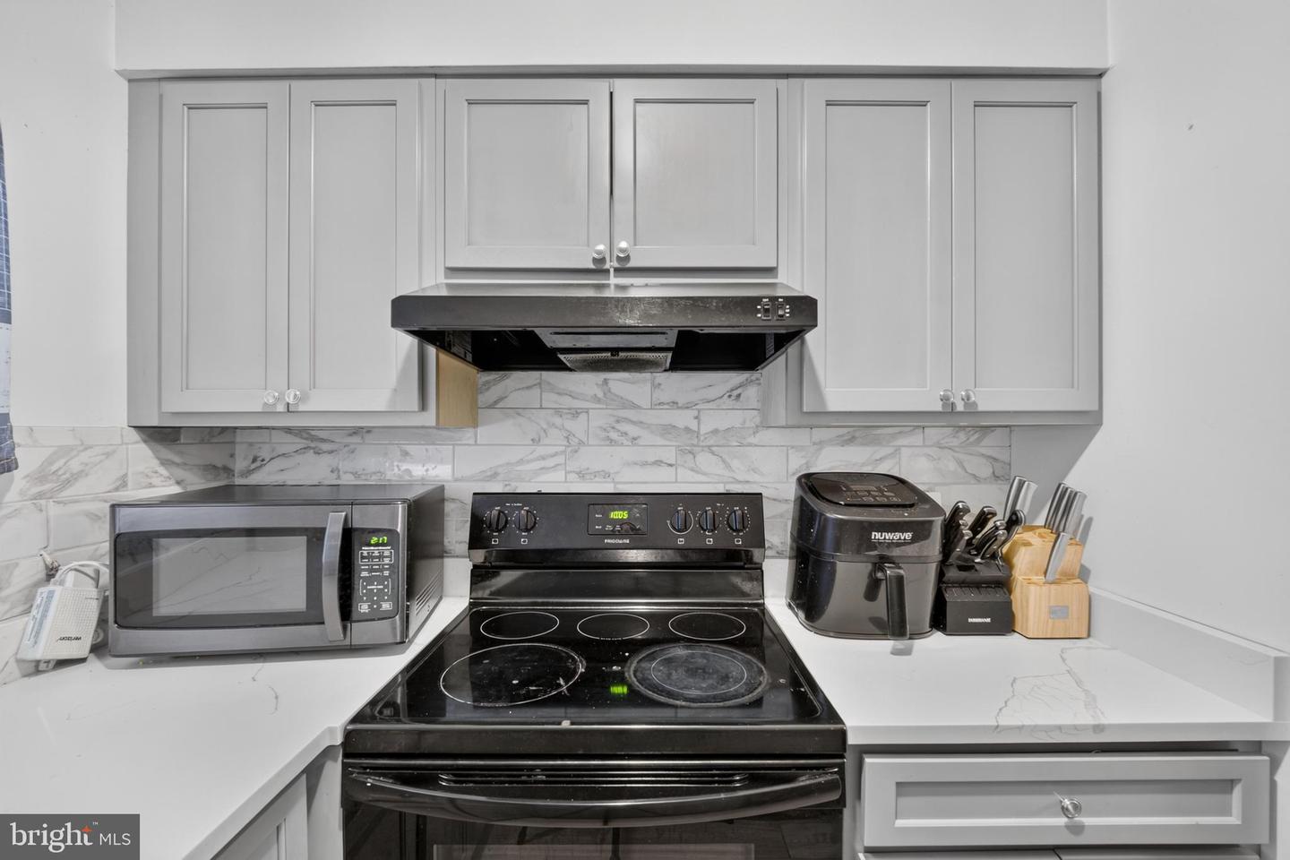 8608 Brae Brooke Dr Property Photo 8