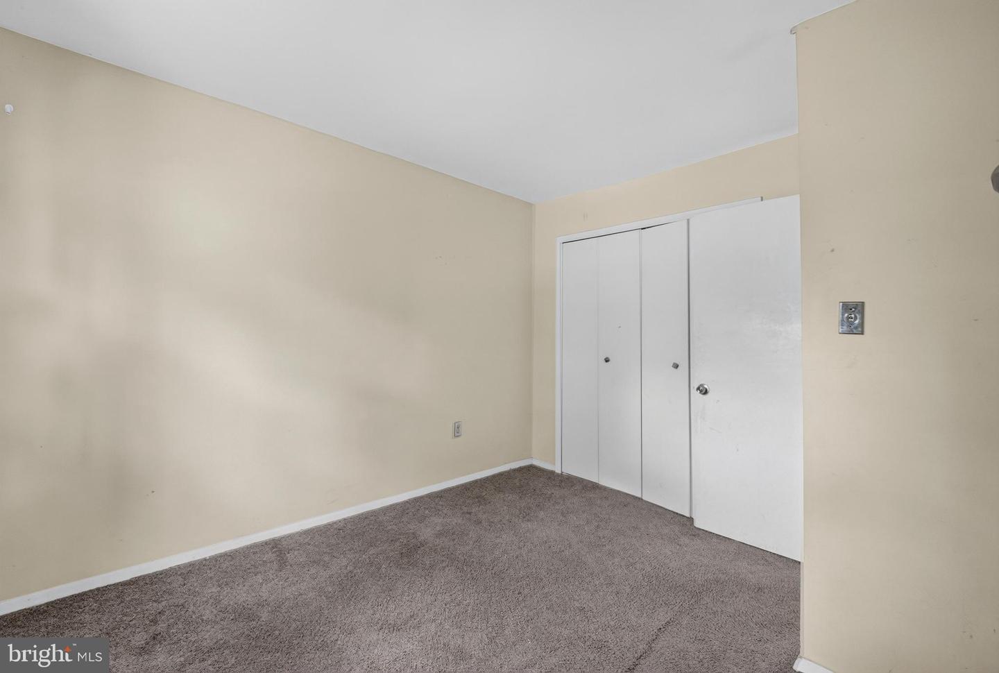 8608 Brae Brooke Dr Property Photo 11