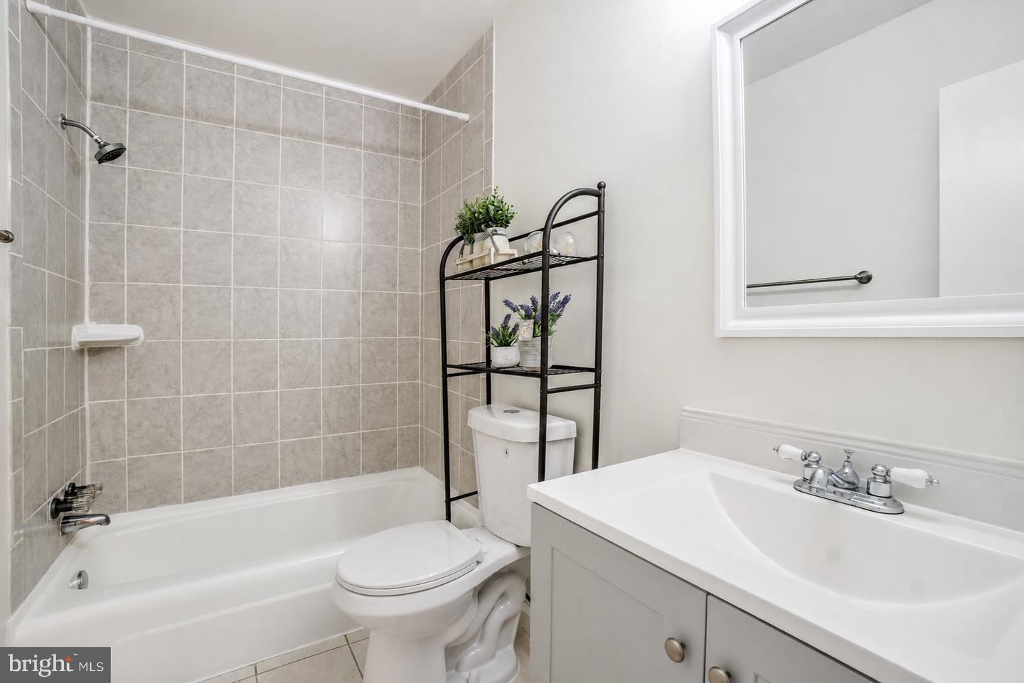 6034 Westchester Park Dr #6034 301 Property Photo 23
