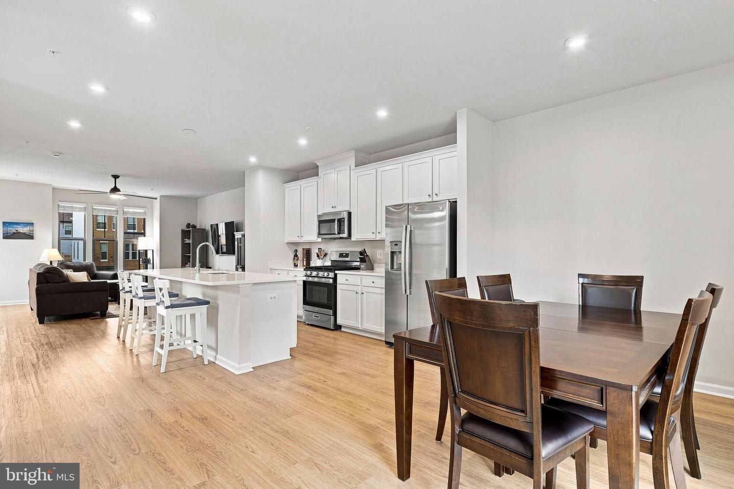 12612 Canopy Ave Property Photo 4