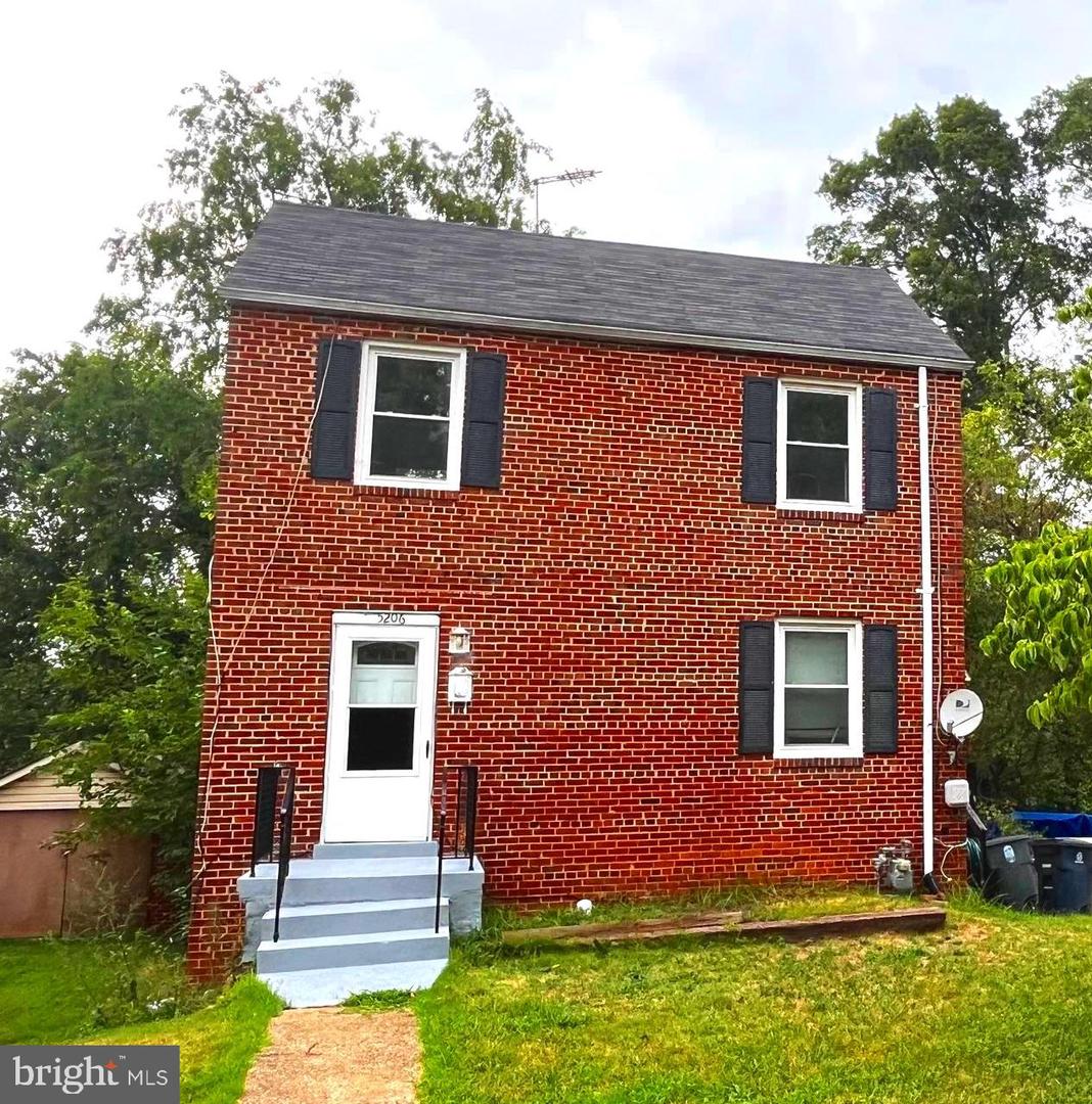 5206 Varnum St Property Photo 1