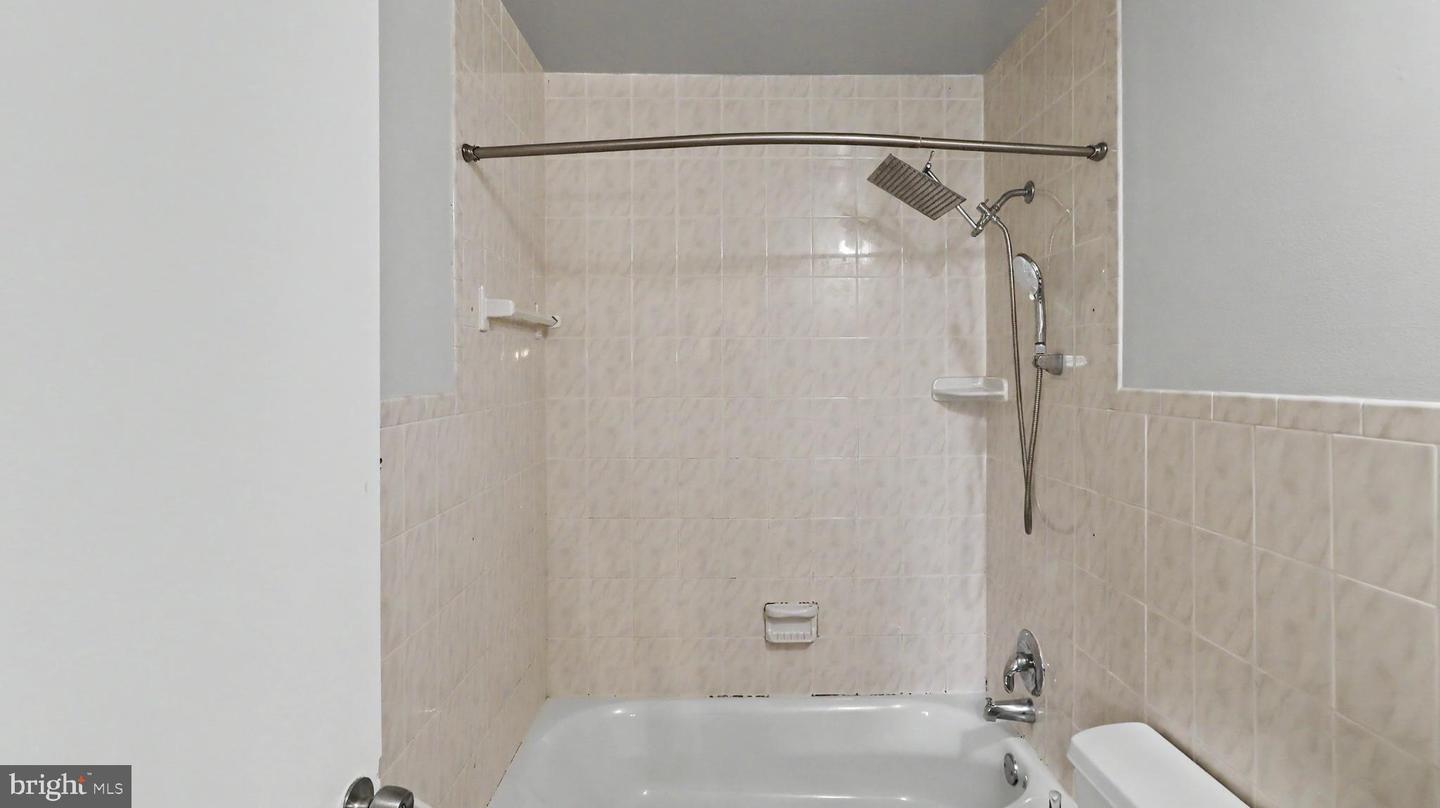 3806 Upshur St Property Photo 38