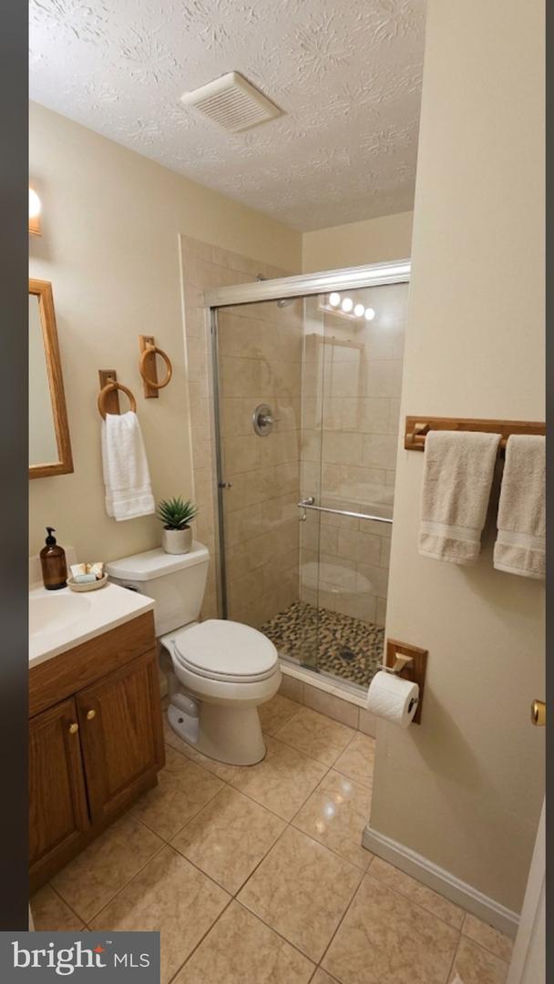 400 Beech St Property Photo 9