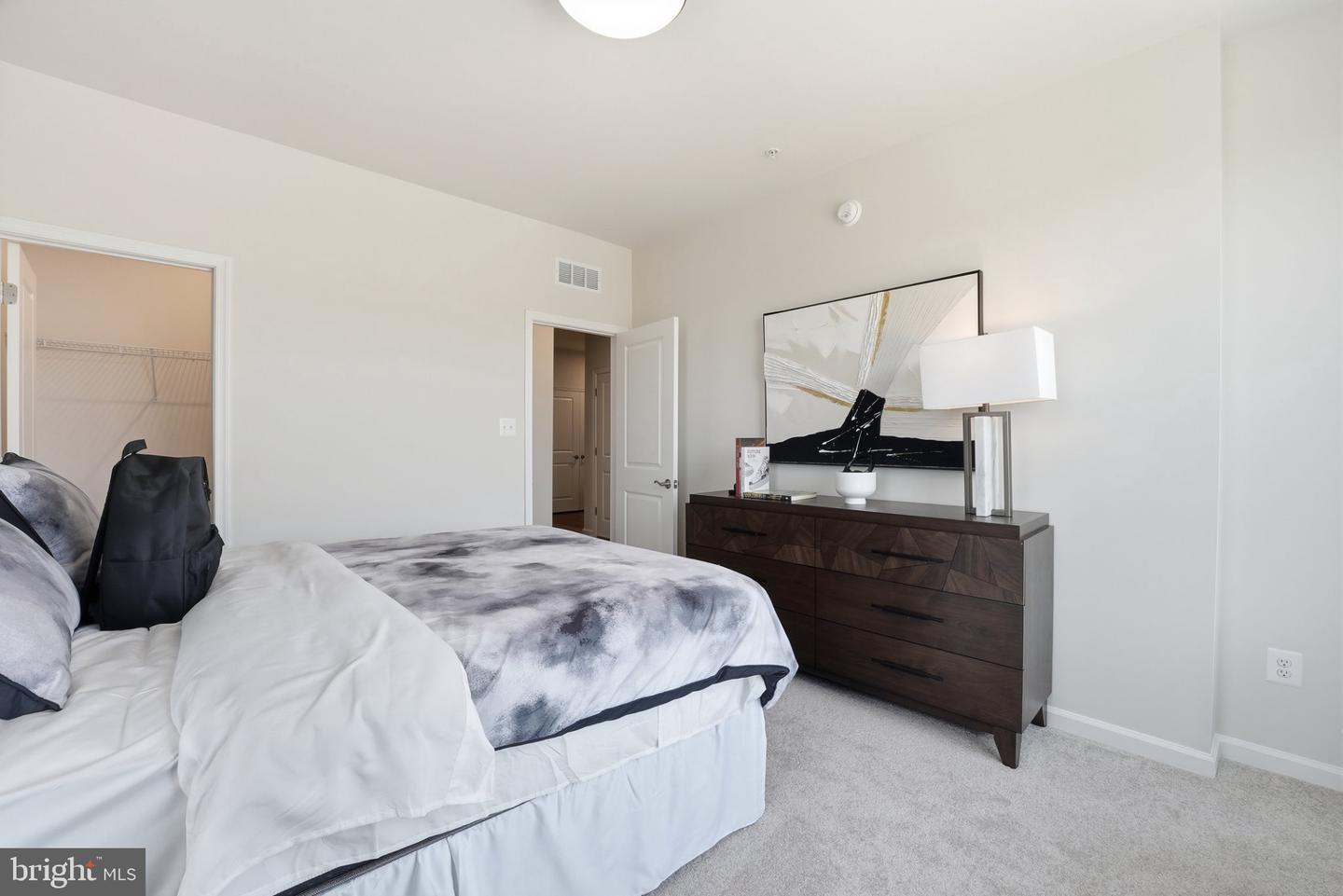 6714 Penrose Ln Property Photo 21