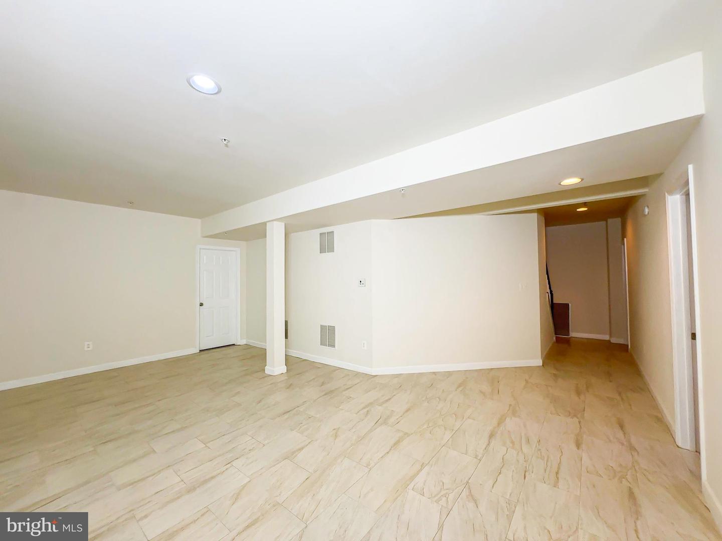 7023 Sand Cherry Way Property Photo 7