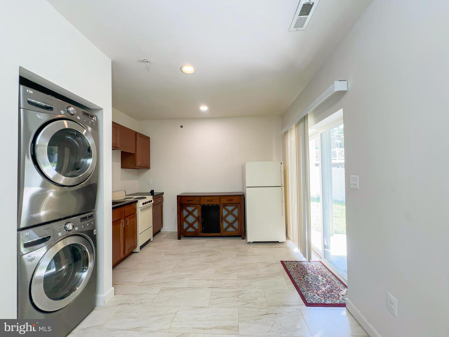 7023 Sand Cherry Way Property Photo 11