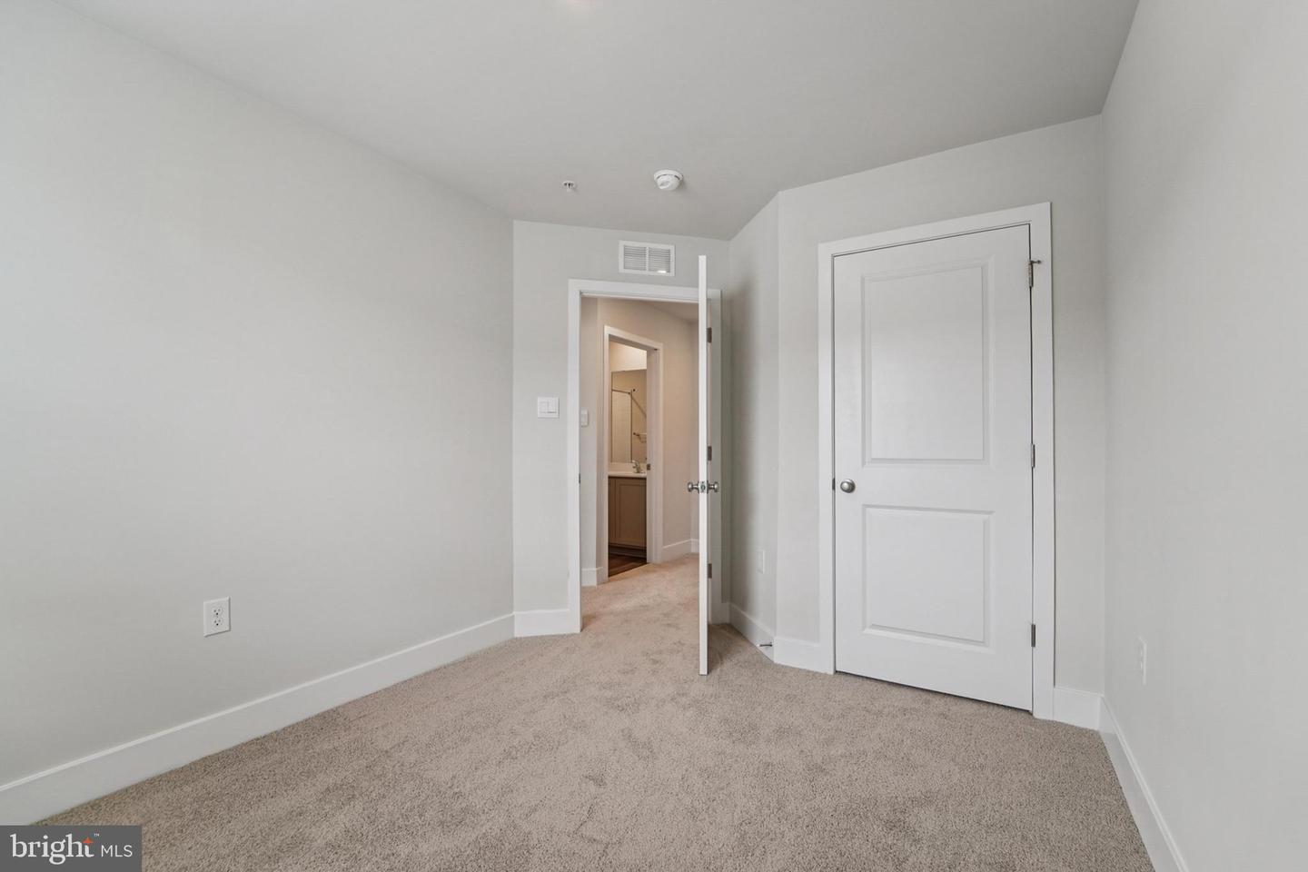 5230 Woodyard Rd Property Photo 22