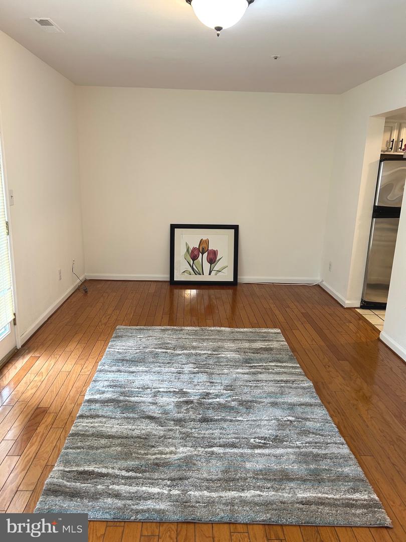 MDPG2213650 Property Photo 2