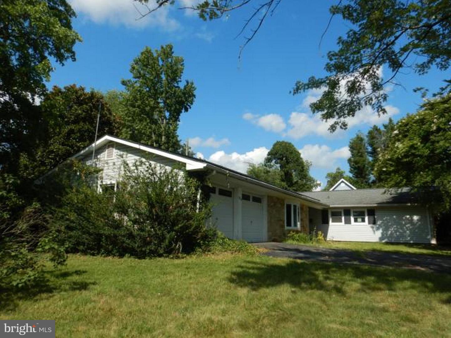 12116 Tanglewood Ln Property Photo 1