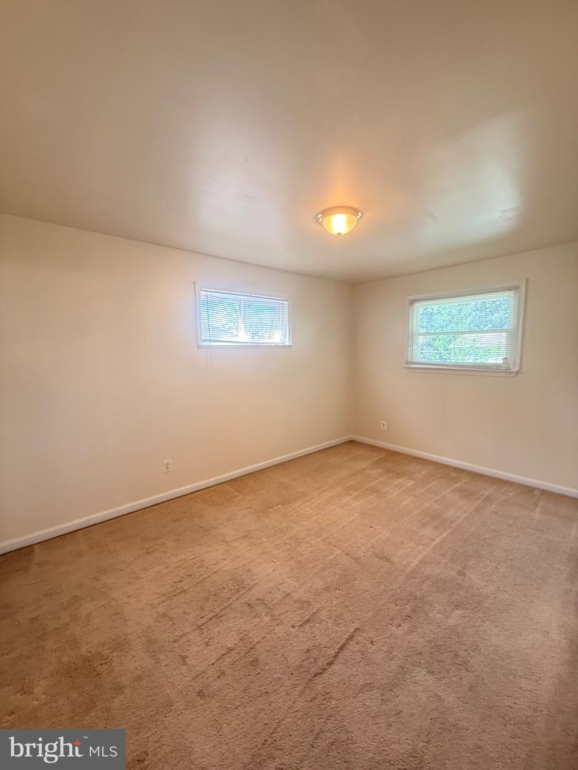 4104 St Clair Pl Property Photo 30