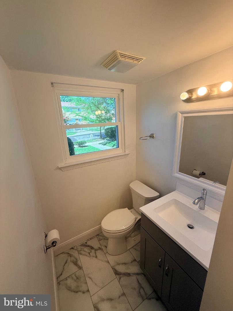 4104 St Clair Pl Property Photo 41