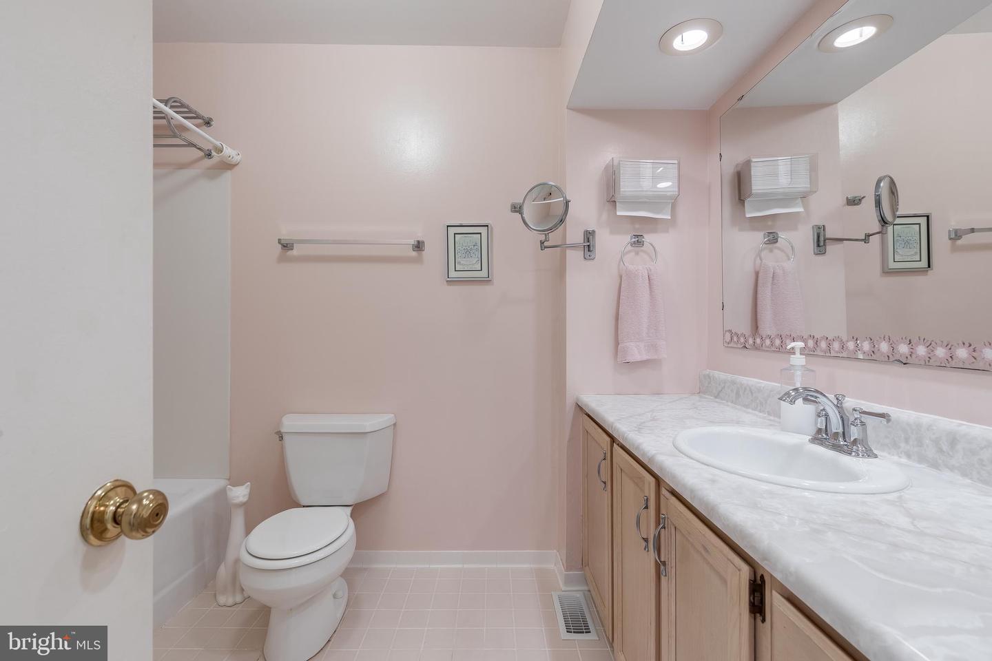 8701 Oxwell Ln Property Photo 19