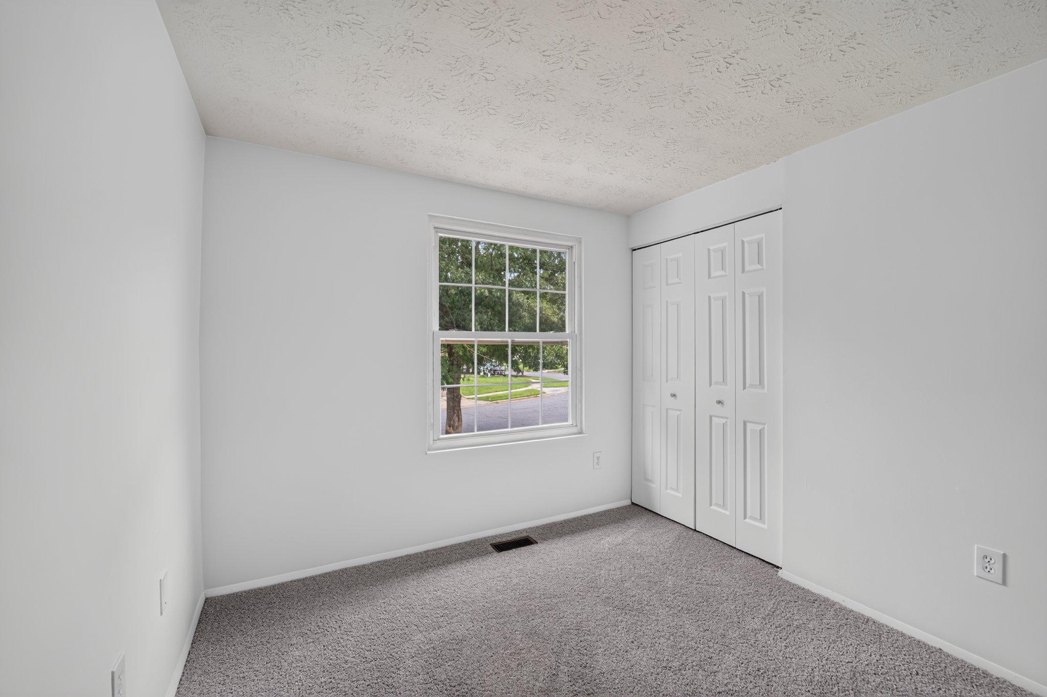 6810 Killarney St Property Photo 19