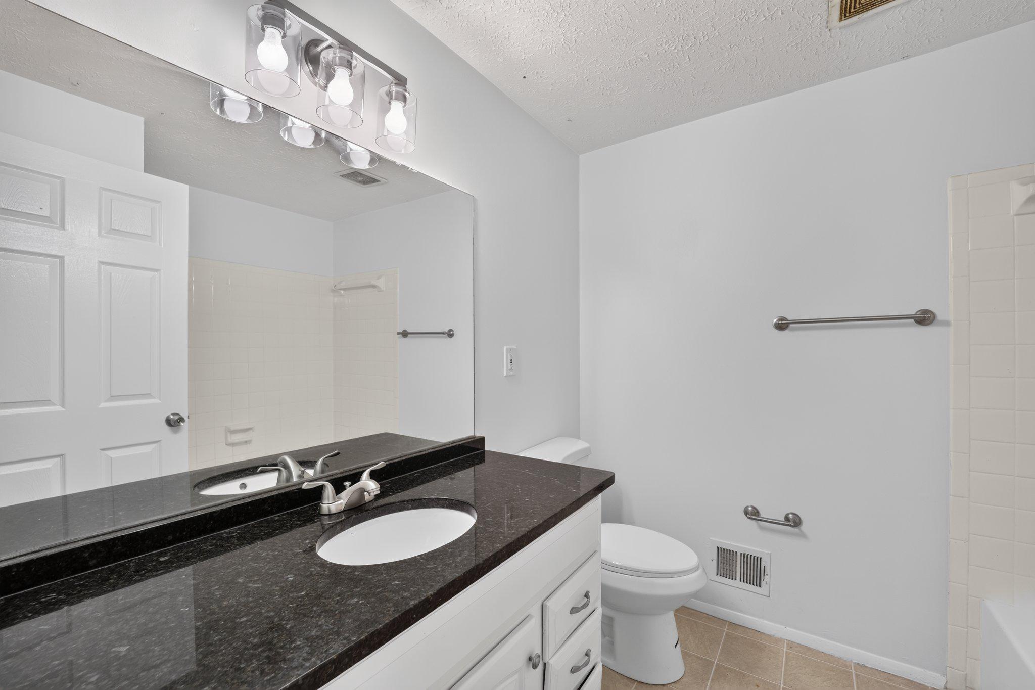6810 Killarney St Property Photo 20