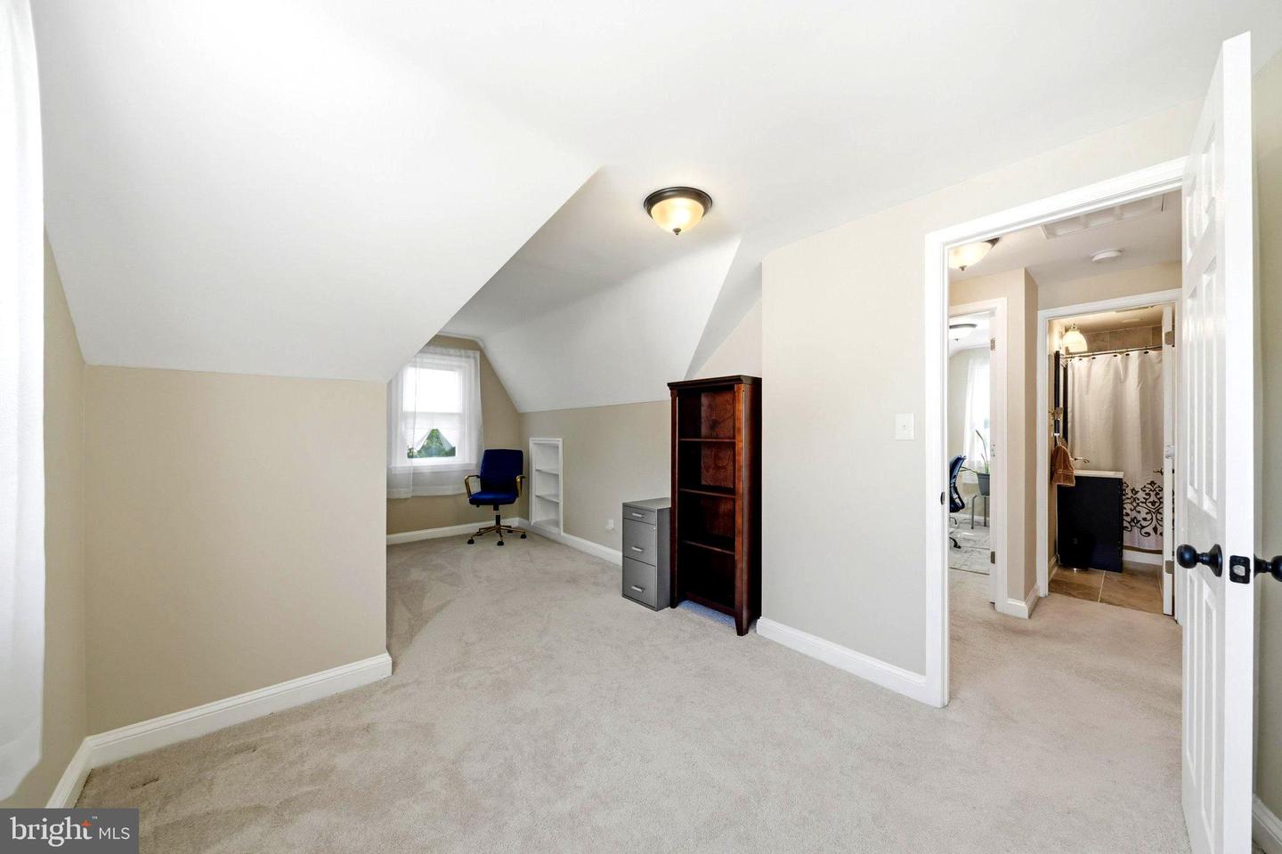 4615 Howe Ave Property Photo 17