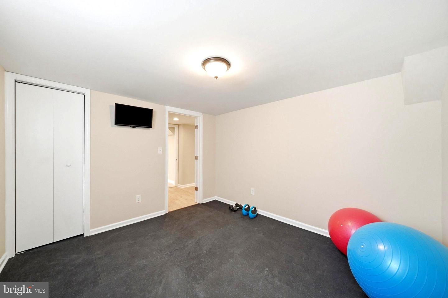 4615 Howe Ave Property Photo 24