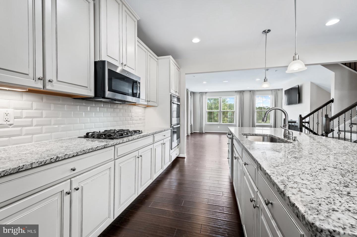 7610 Hubble Dr Property Photo 12