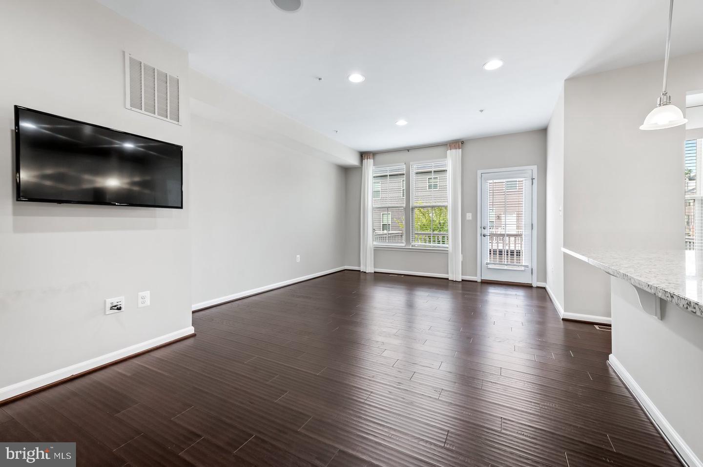 7610 Hubble Dr Property Photo 15