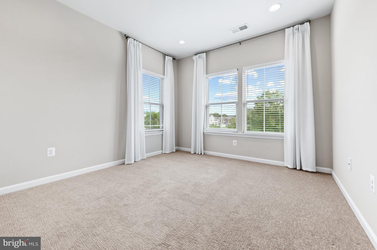 7610 Hubble Dr Property Photo 24