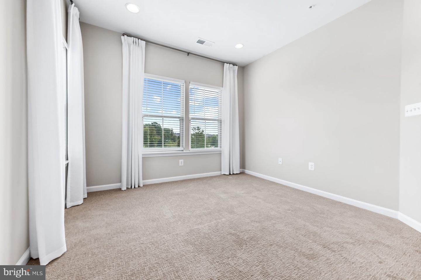 7610 Hubble Dr Property Photo 25