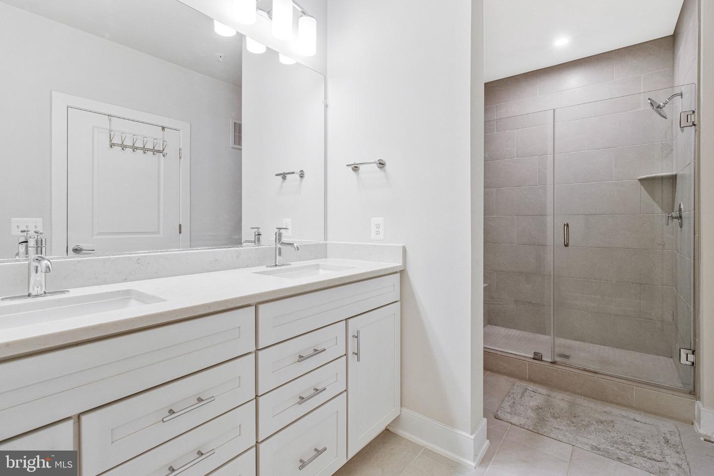 102 Saint Ives Pl #308 Property Photo 19