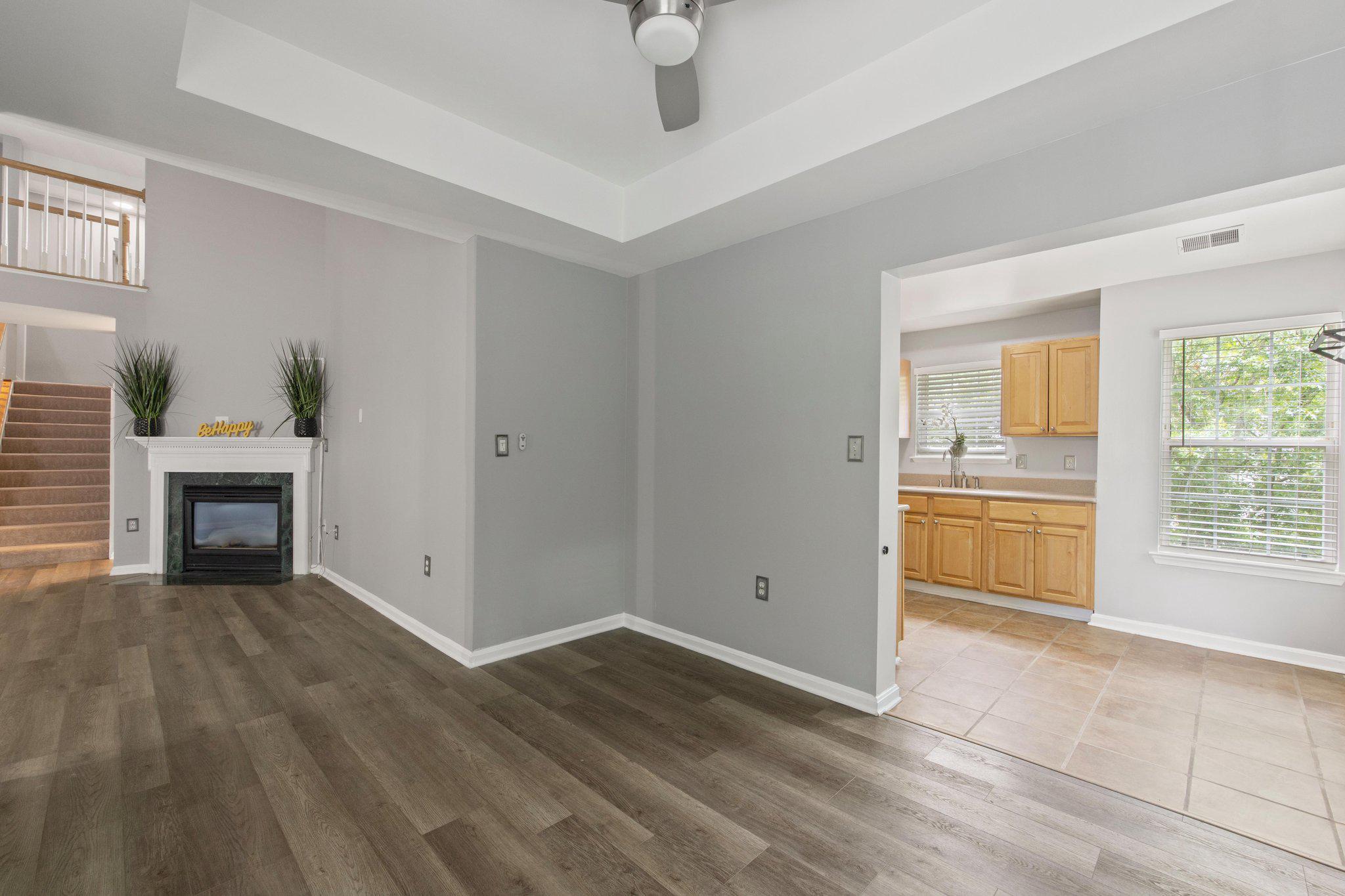 15605 Everglade Ln #a303 Property Photo 8