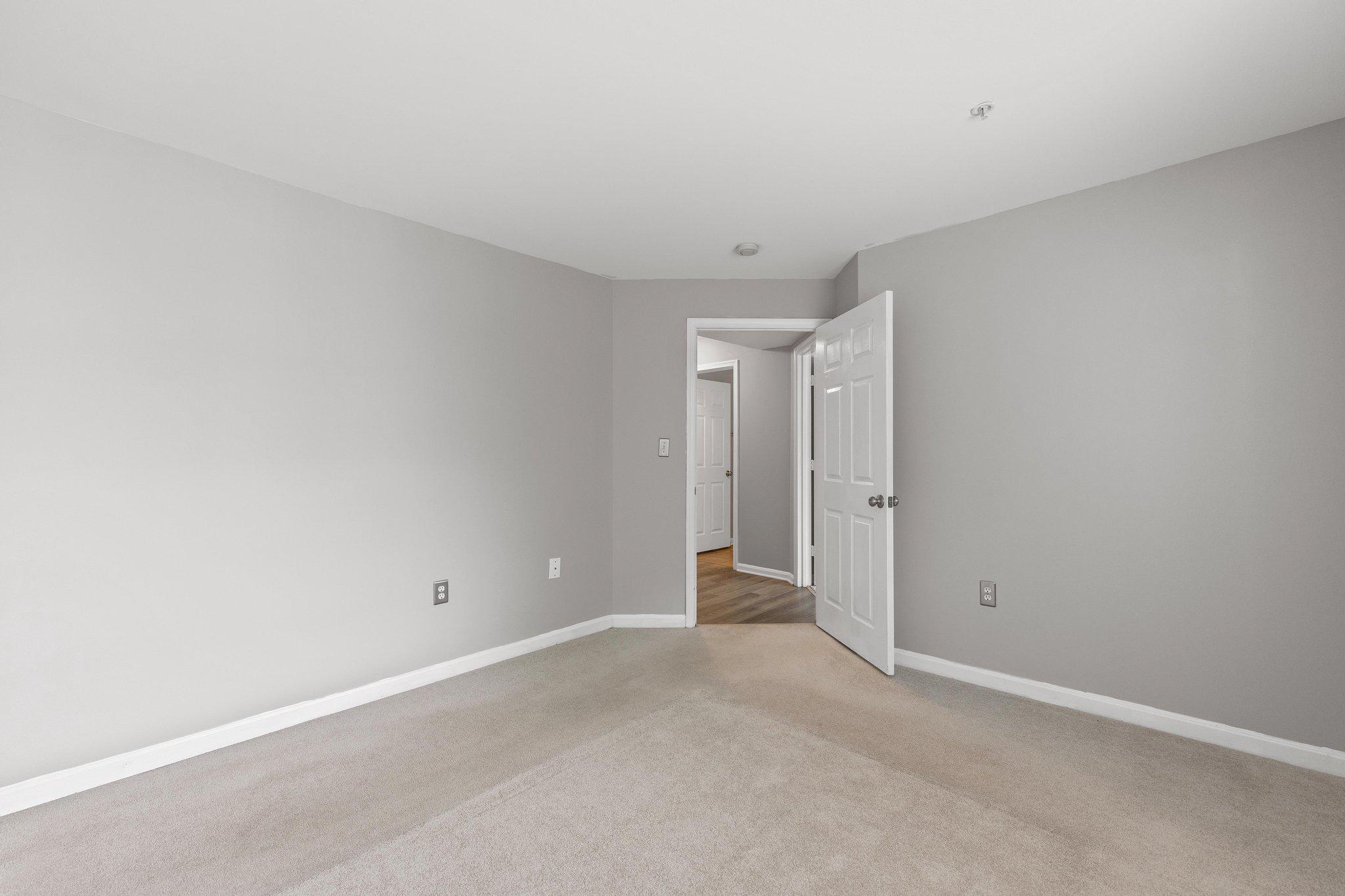 15605 Everglade Ln #a303 Property Photo 23