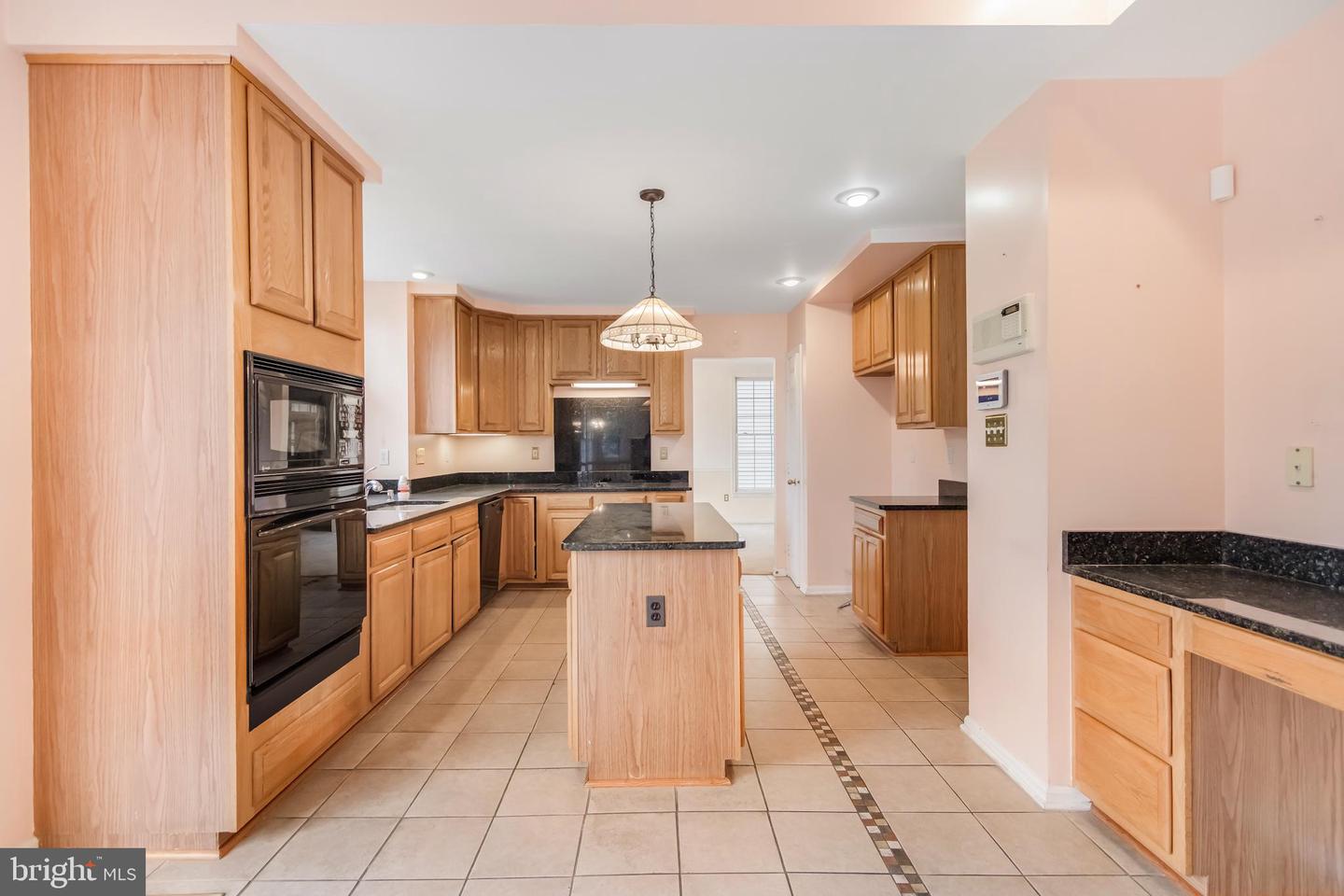 9614 Bald Hill Rd Property Photo 3