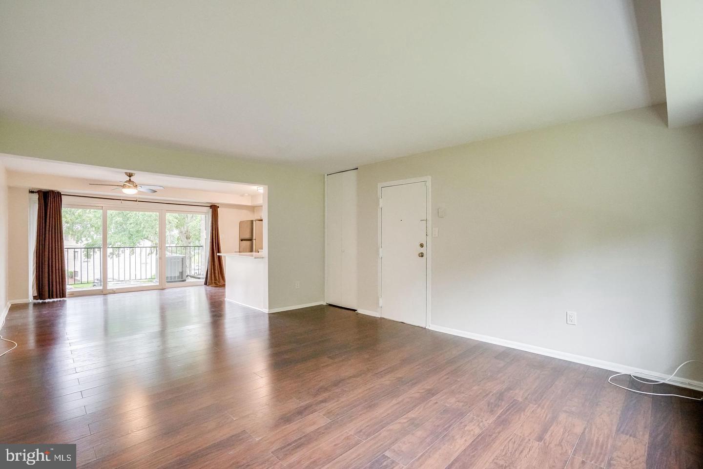 5414 85th Ave #101 Property Photo 13