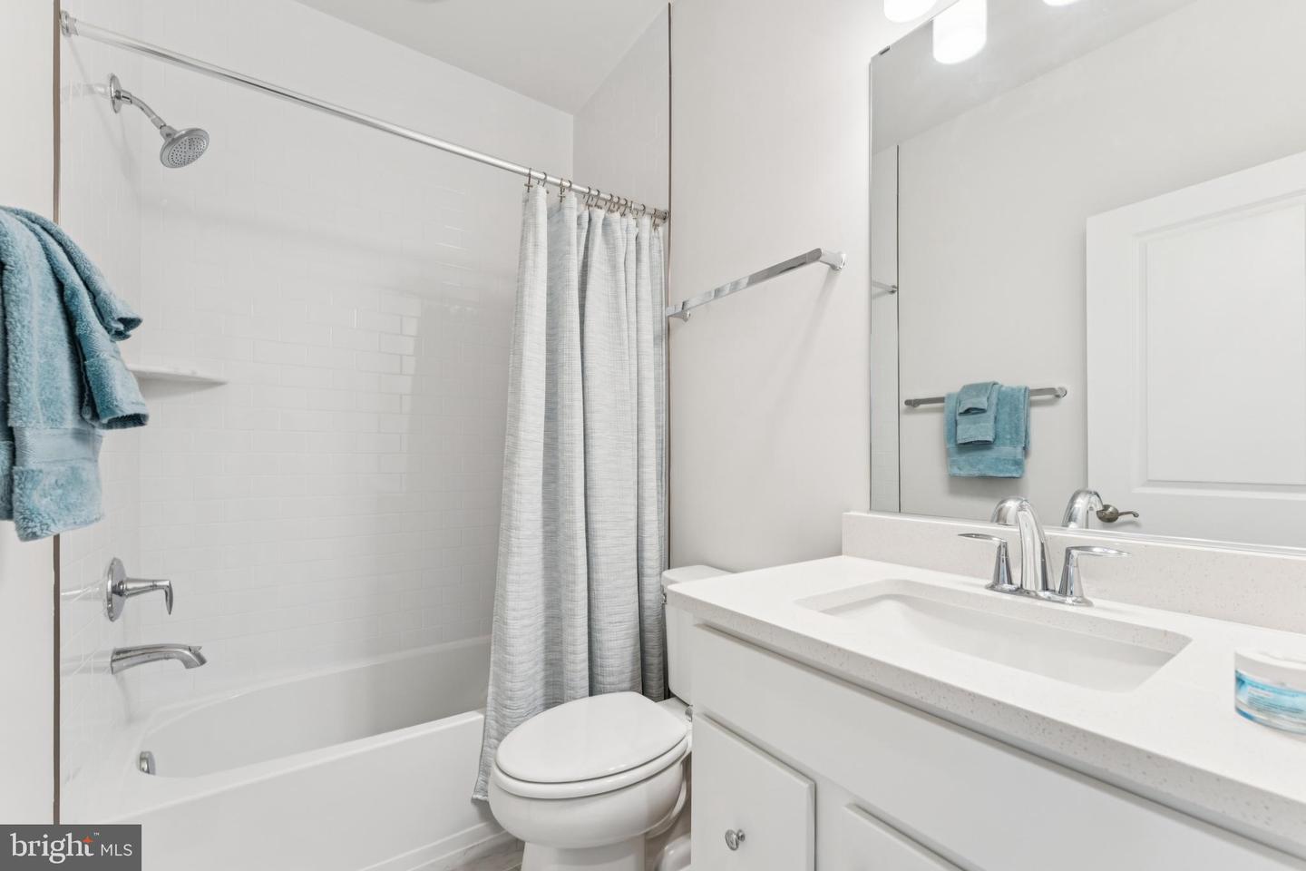 6025 Soho Way Property Photo 19